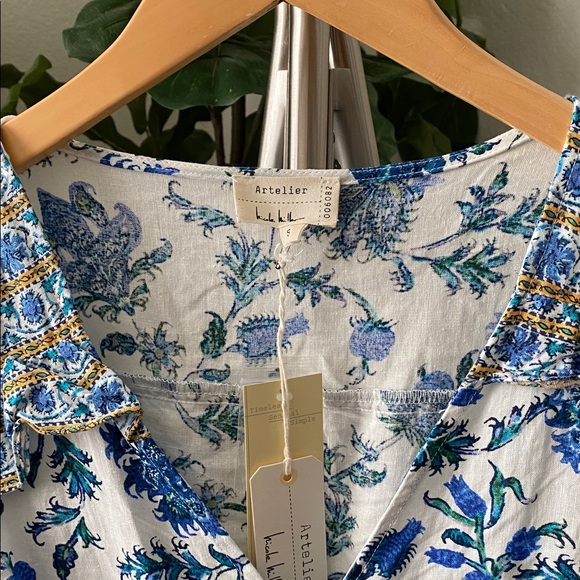 Nicole Miller Artelier | Blue Floral Puff Sleeve Tie-Front Top - Size Small - Picture 3 of 8